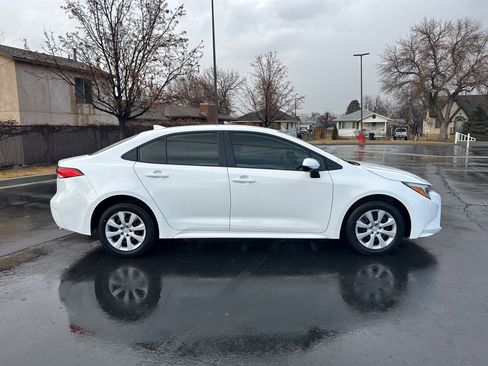 Used 2026 Toyota Corolla LE image 6