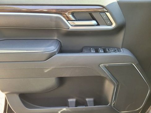 New 2025 Chevrolet Silverado 1500 LT w/ Leather Package image 21