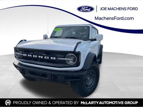 Used 2024 Ford Bronco Outer Banks image 1