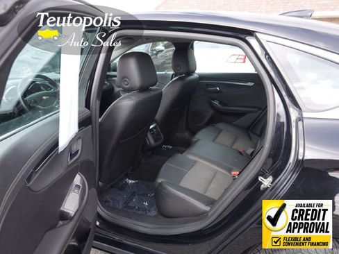 Used 2019 Chevrolet Impala LT FWD image 22