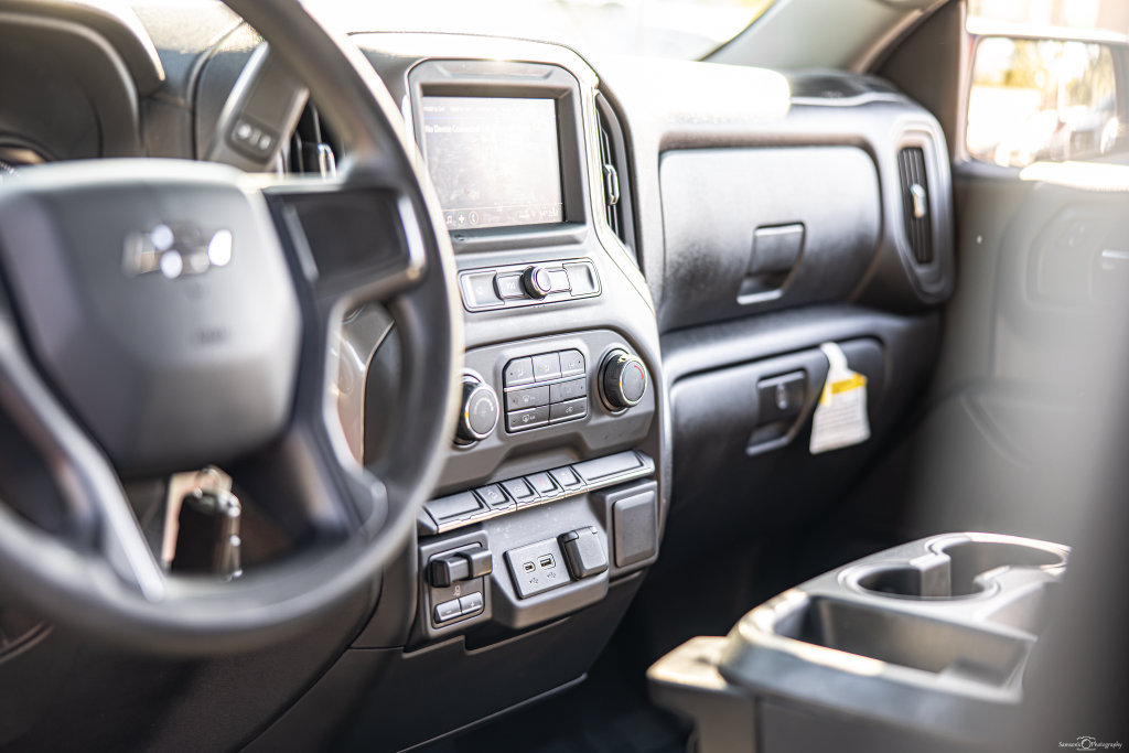Used 2021 Chevrolet Silverado 1500 Custom Trail Boss w/ LPO, Dark Essentials Package AWD/4WD image 18