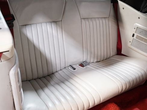 Used 1990 Ford Mustang GT image 40