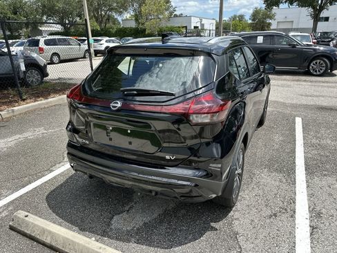 Used 2024 Nissan Kicks SV FWD image 8