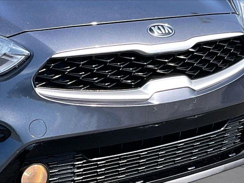 Used 2019 Kia Forte LXS FWD image 26