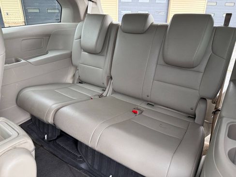 Used 2017 Honda Odyssey EX-L image 31