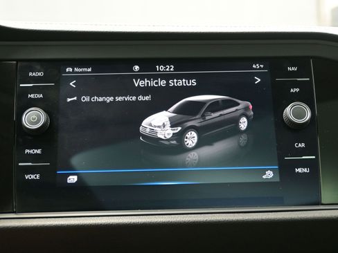 Used 2022 Volkswagen Jetta SEL FWD image 25