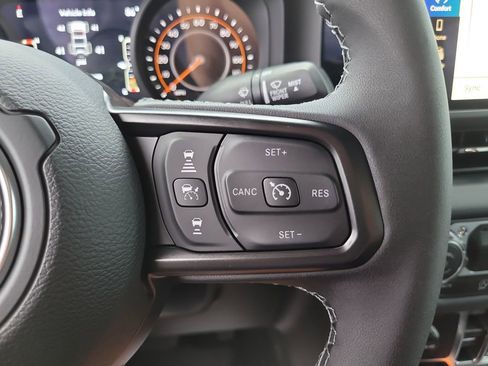 New 2025 Jeep Wrangler Unlimited Rubicon image 29