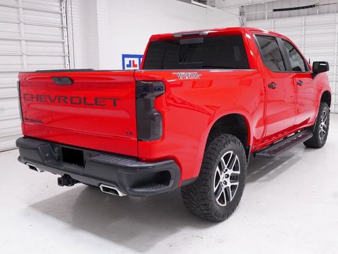 Used 2019 Chevrolet Silverado 1500 LT Trail Boss AWD/4WD image 5