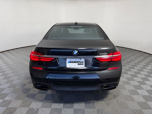 Used 2019 BMW 740i w/ M Sport Package RWD image 10
