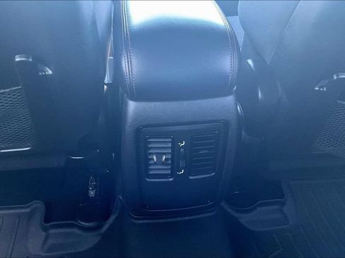 Used 2023 Dodge Durango R/T w/ Blacktop Package RWD image 10