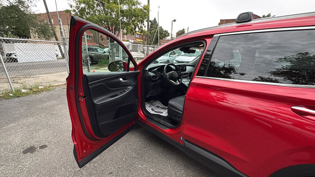 Used 2023 Hyundai Santa Fe SEL AWD/4WD image 10