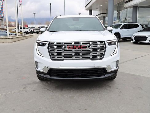 New 2026 GMC Acadia Denali w/ Super Cruise Package FWD image 9