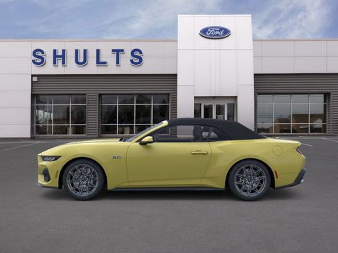 New 2025 Ford Mustang GT Premium w/ GT Performance Package image 4