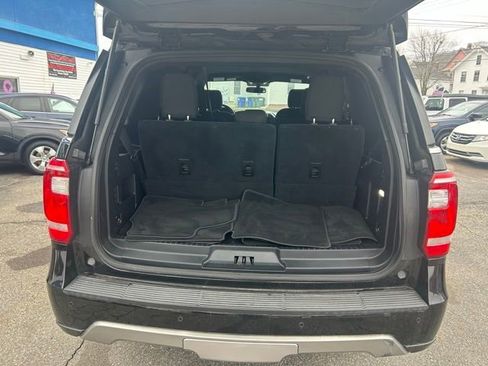 Used 2018 Ford Expedition XLT AWD/4WD image 10