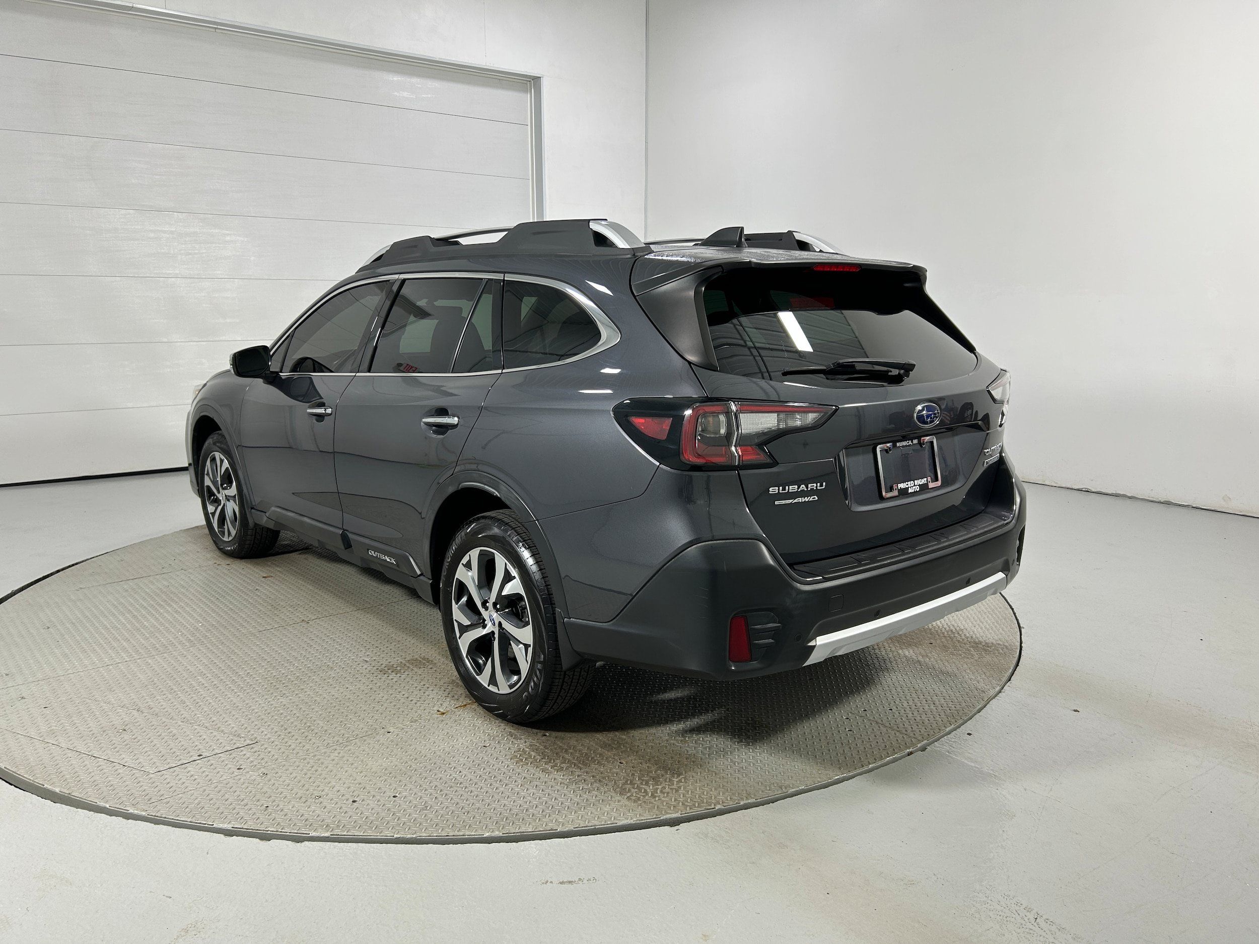 Used 2020 Subaru Outback Touring XT AWD/4WD image 22
