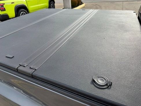 Used 2021 Toyota Tacoma Limited image 22