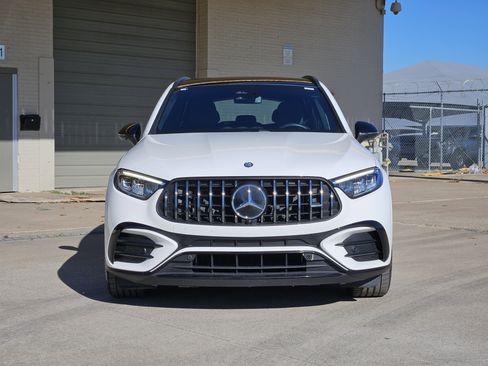 Certified 2025 Mercedes-Benz GLC 43 AMG 4MATIC image 6