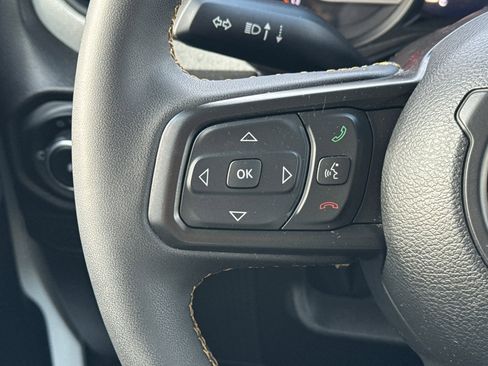 Used 2024 Jeep Wrangler Sport S image 37