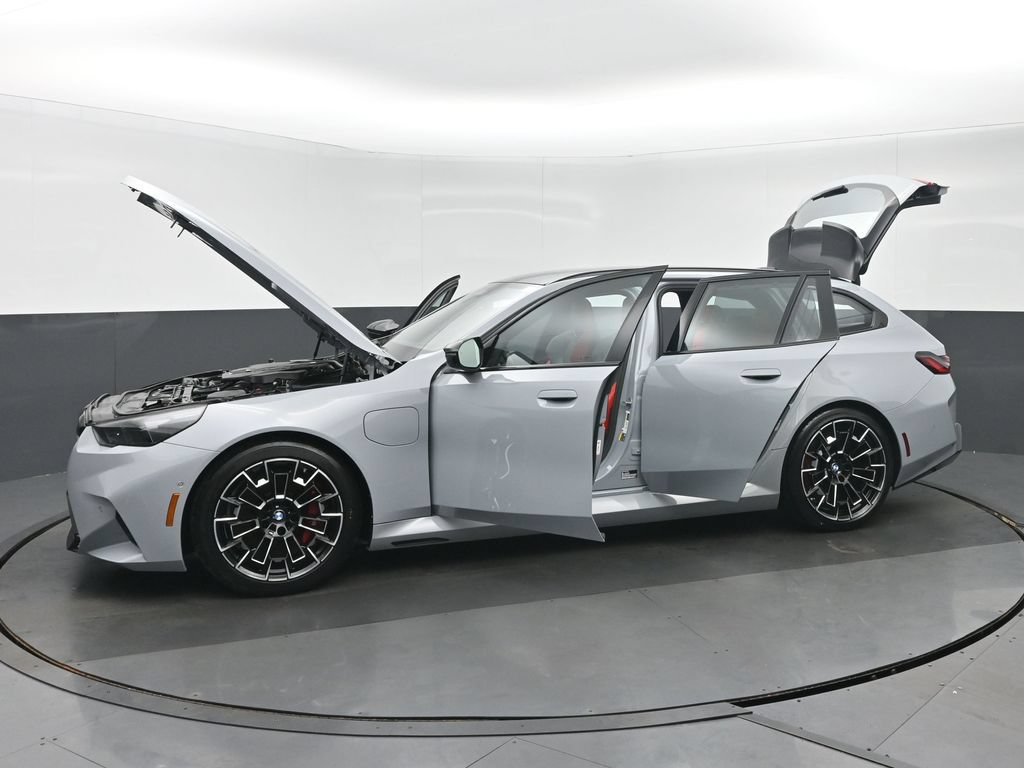 Used 2025 BMW M5 Touring w/ M Driver's Package AWD/4WD image 41