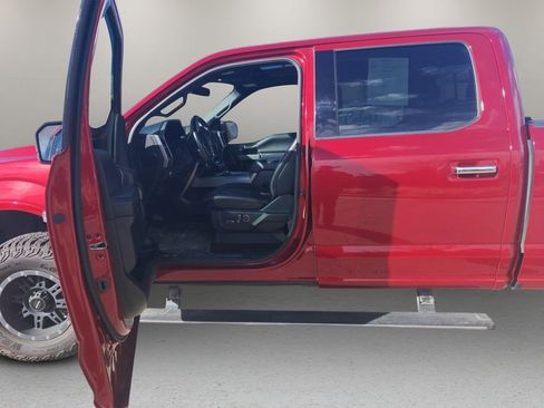 Used 2019 Ford F150 Platinum w/ Equipment Group 701A Luxury image 24