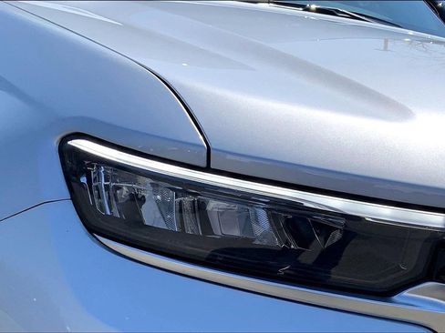 Certified 2025 Jeep Grand Cherokee Summit AWD/4WD image 26
