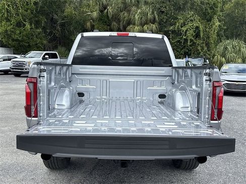 Used 2025 Ford F150 Lariat w/ Equipment Group 501A Mid image 11