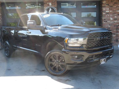 Used 2023 RAM 2500 Big Horn w/ Level B Equipment Group AWD/4WD image 3