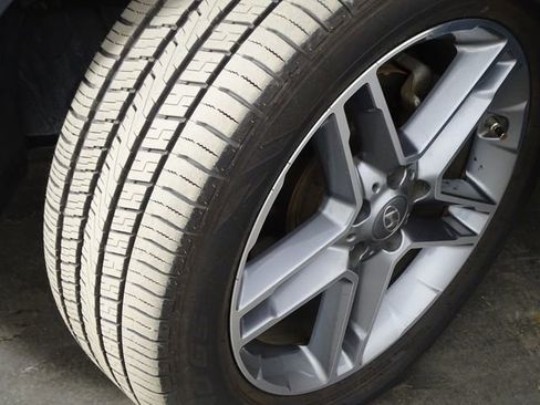 Used 2018 Hyundai Santa Fe Limited image 41