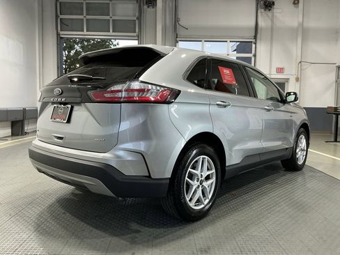 Used 2024 Ford Edge SEL image 33