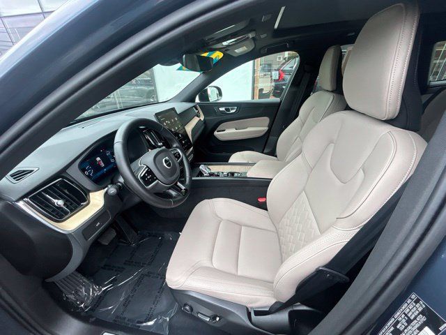 Used 2026 Volvo XC60 B5 Plus AWD/4WD image 20