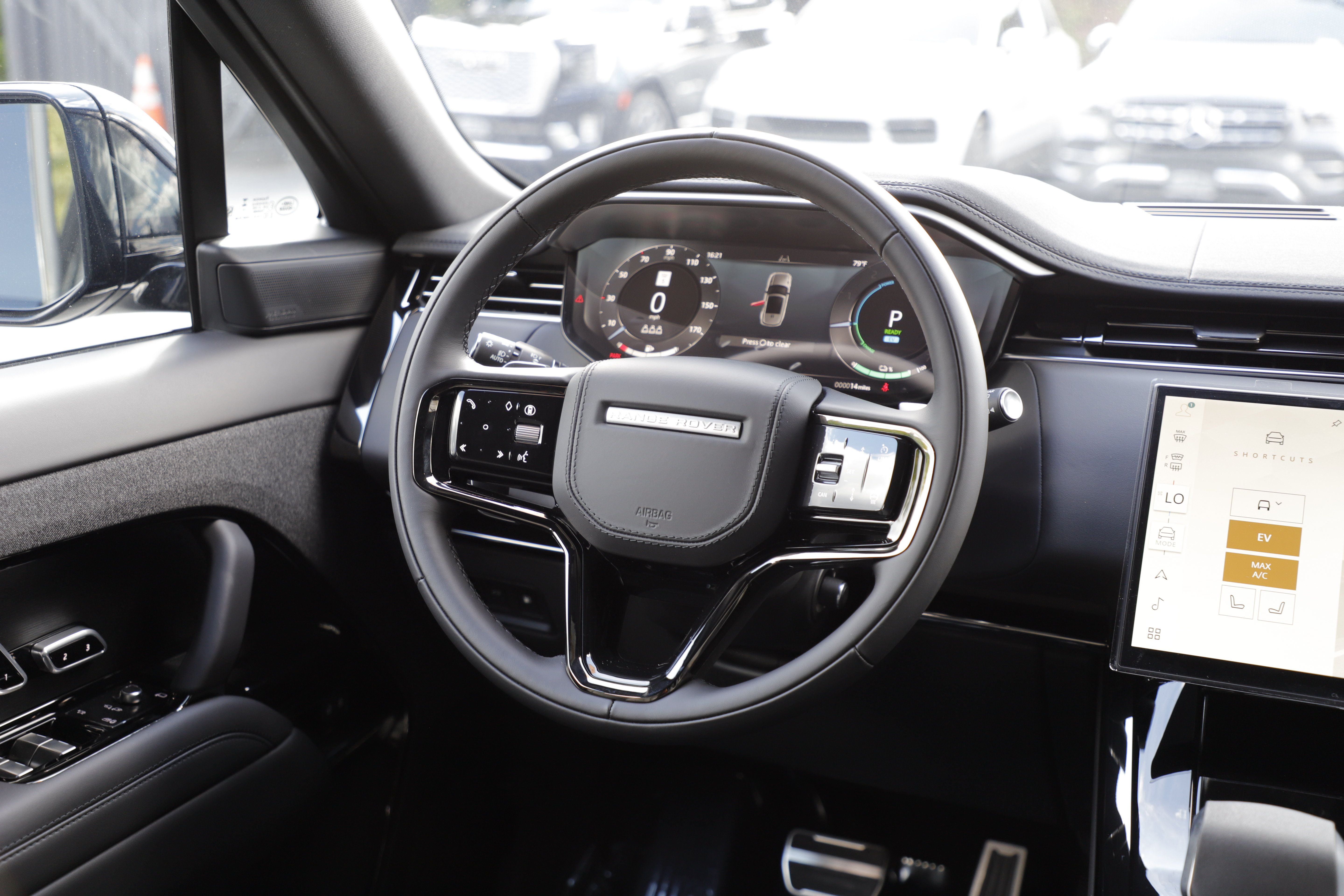 New 2026 Land Rover Range Rover Sport Dynamic SE AWD/4WD image 16