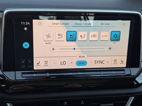 New 2026 Volkswagen Atlas SE AWD/4WD image 16
