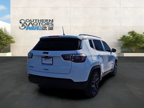 New 2026 Jeep Compass Latitude AWD/4WD image 32