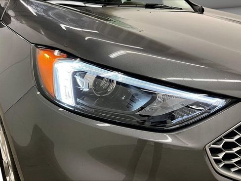 Used 2024 Ford Edge SEL AWD/4WD image 31