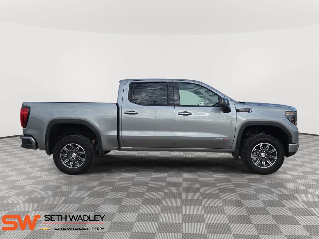 Used 2025 GMC Sierra 1500 AT4 AWD/4WD image 8