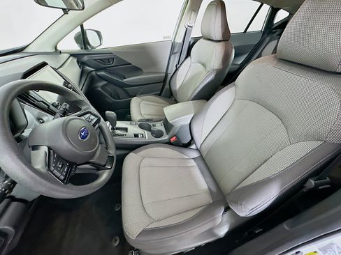 Used 2024 Subaru Crosstrek 2.0i Premium image 13