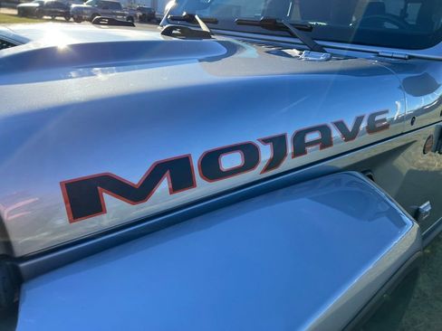 Used 2021 Jeep Gladiator Mojave image 44