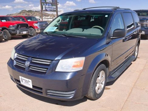 Used 2009 Dodge Grand Caravan SE image 2