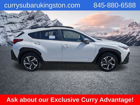 Used 2024 Subaru Crosstrek 2.0i Premium image 2