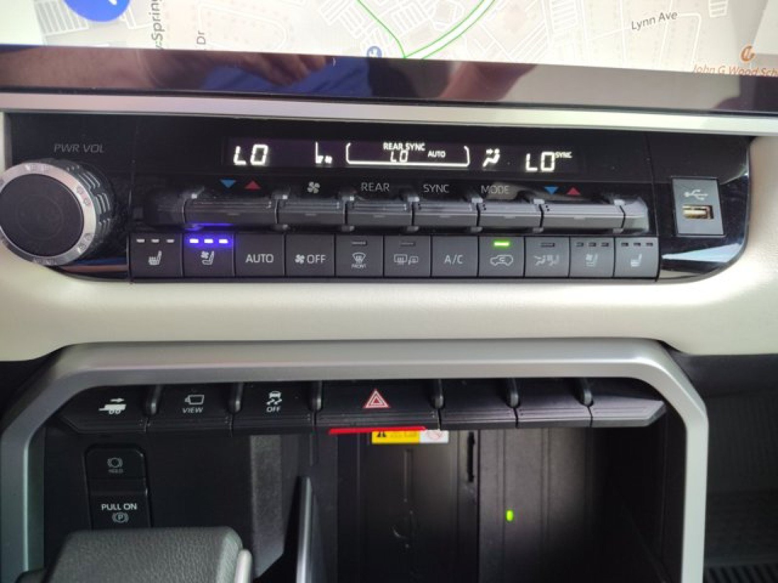 Used 2024 Toyota Sequoia Capstone AWD/4WD image 26
