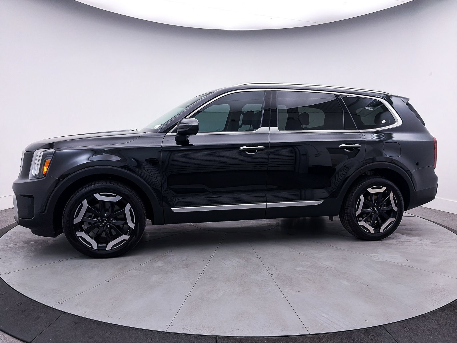 Used 2023 Kia Telluride S w/ S Sunroof Package AWD/4WD image 40