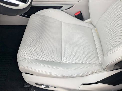 New 2025 Jaguar F-PACE R-Dynamic S image 6