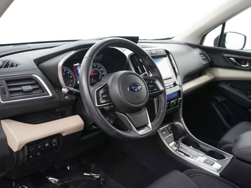 Used 2020 Subaru Ascent Premium w/ Convenience Package image 17