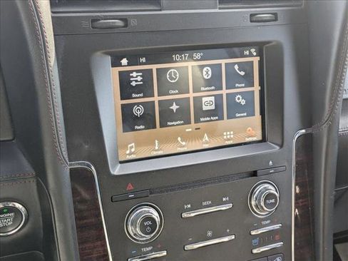 Used 2017 Lincoln Navigator Reserve image 9