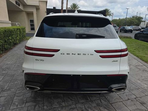 Used 2026 Genesis GV70 2.5T Sport Prestige AWD/4WD image 5