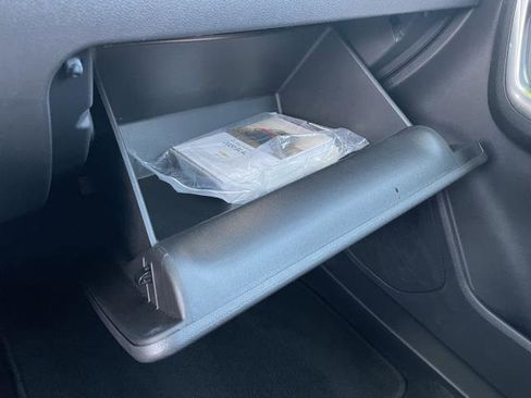 Used 2020 Chevrolet Blazer LT image 34