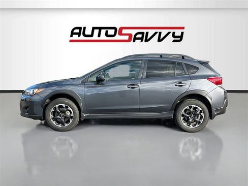 Used 2022 Subaru Crosstrek 2.0i Premium w/ Moonroof Package image 4