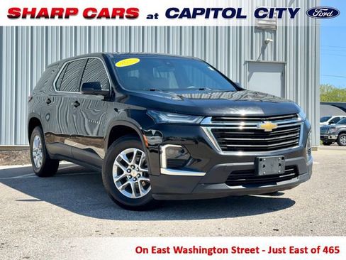 Used 2023 Chevrolet Traverse LS w/ LPO, Cargo Package AWD/4WD image 1
