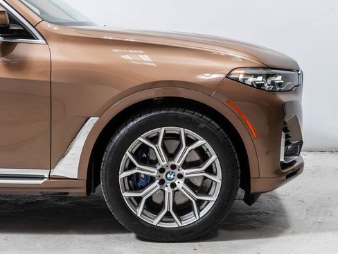 Used 2020 BMW X7 xDrive50i w/ Dynamic Handling Package AWD/4WD image 12