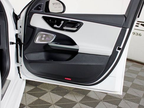 Used 2026 Mercedes-Benz C 300 4MATIC Sedan image 29